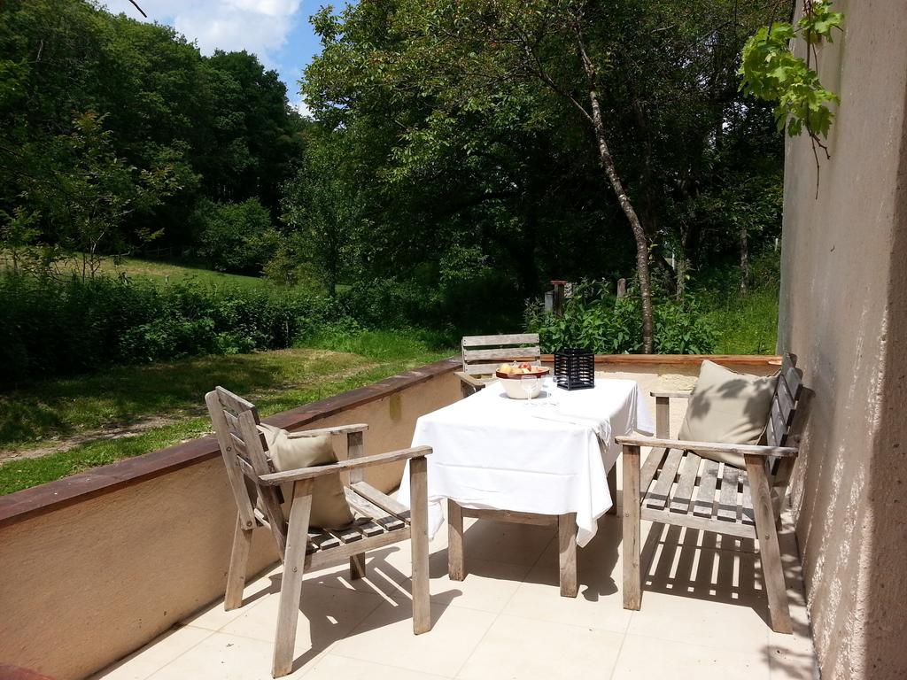 Holiday Home Le Vaugarnier Couture-sur-Loir Værelse billede
