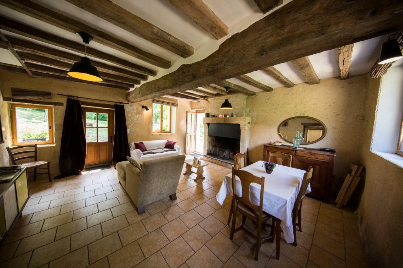 Holiday Home Le Vaugarnier Couture-sur-Loir Eksteriør billede