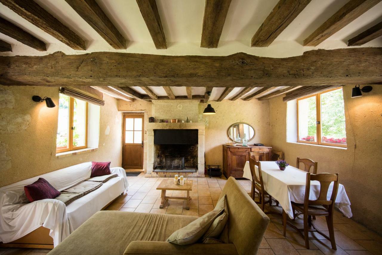 Holiday Home Le Vaugarnier Couture-sur-Loir Eksteriør billede