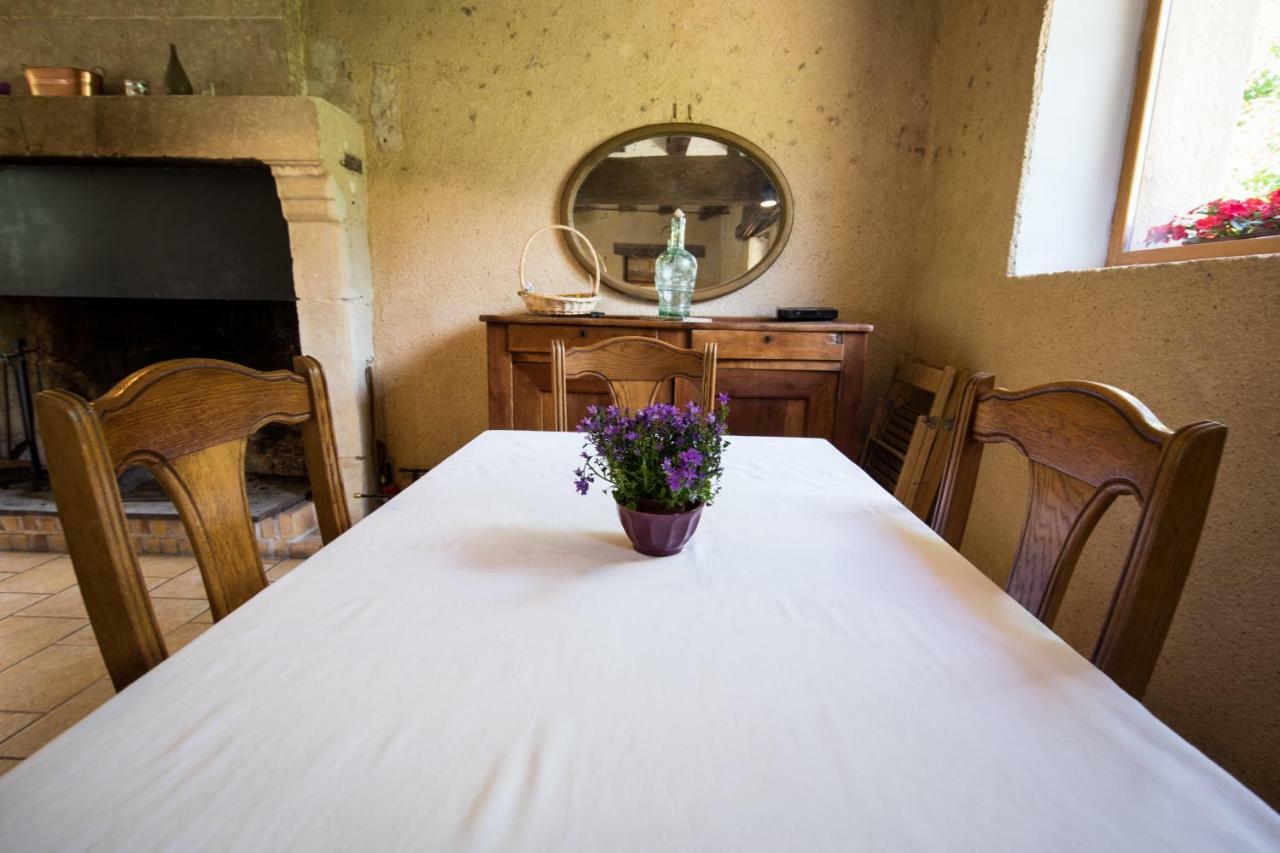 Holiday Home Le Vaugarnier Couture-sur-Loir Eksteriør billede